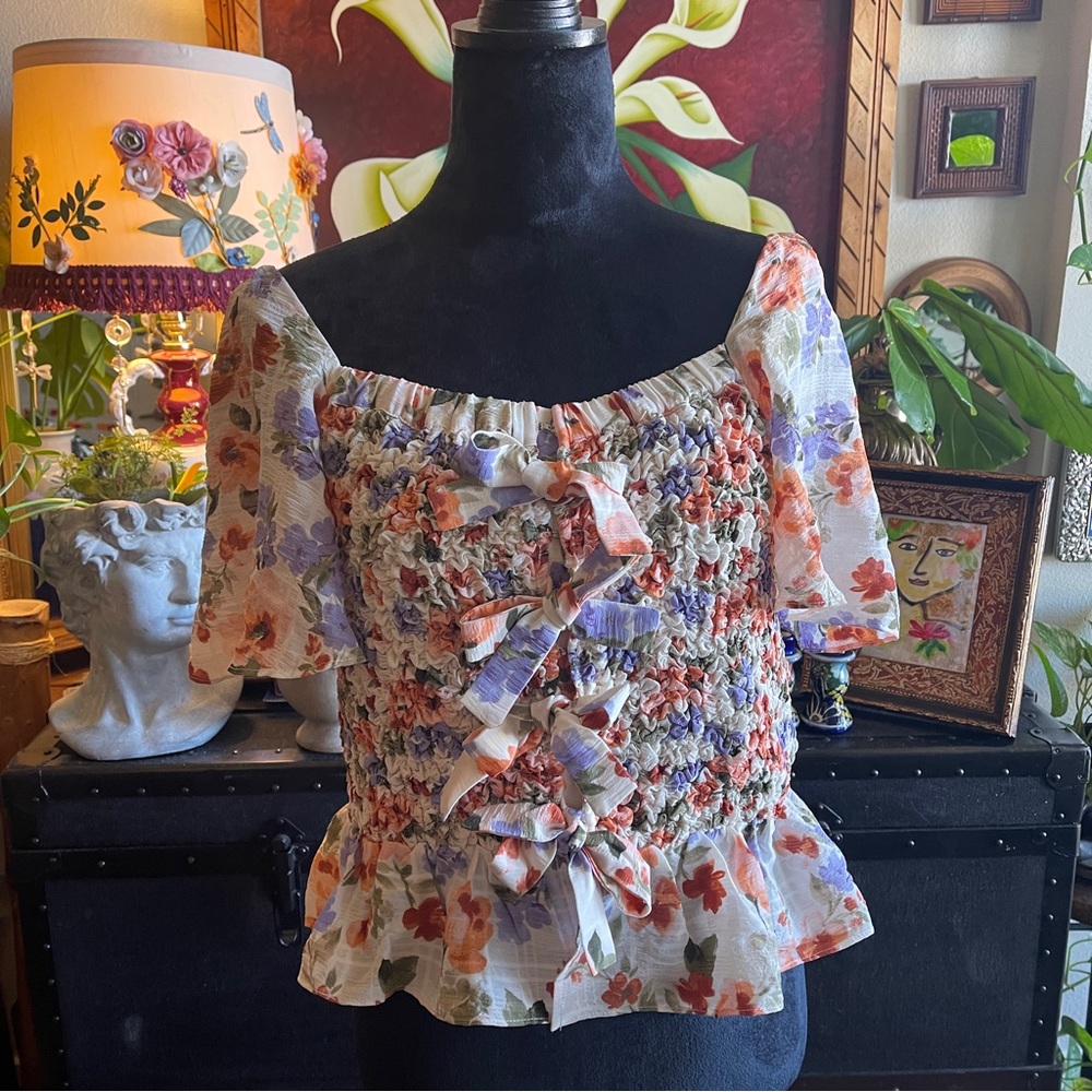 Anthropologie En Saison Top Womens  Smocked Ruched Floral Sz L NWT Gypsy…
